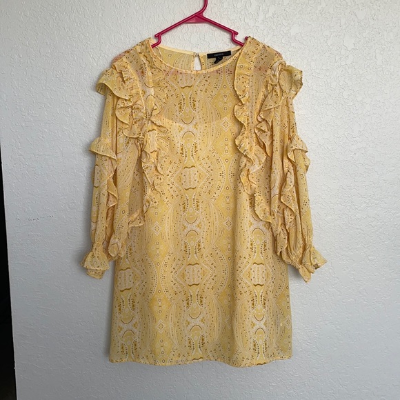 Yellow Dress - Picture 1 of 6